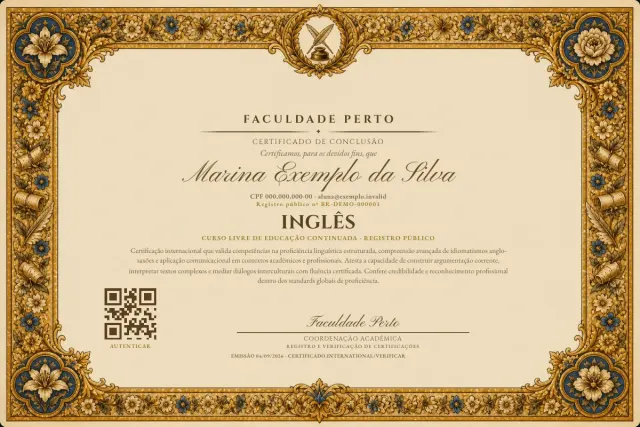 Modelo do certificado do curso de Inglês: registro público e QR de verificação — exemplo com dados fictícios.