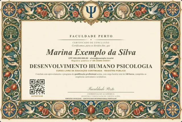 Modelo do certificado do curso de Desenvolvimento Humano Psicologia: registro público e QR de verificação — exemplo com dados fictícios.